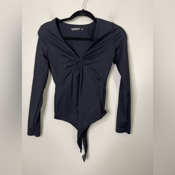 Abercrombie & Fitch Knotted Front Long Sleeve Plunge Bodysuit Sz S In Black - Picture 2 of 7